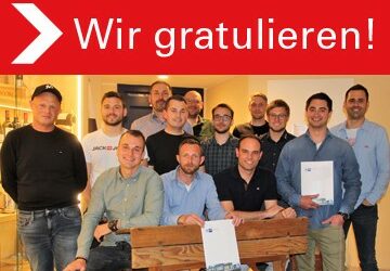 Wir gratulieren unseren 13 Mitarbeitern zum bestandenen Zertifikatslehrgang